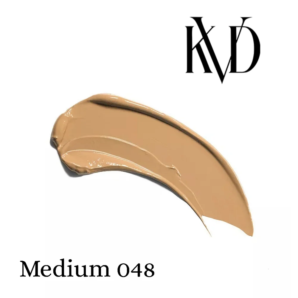 Kat Von D achieve flawless