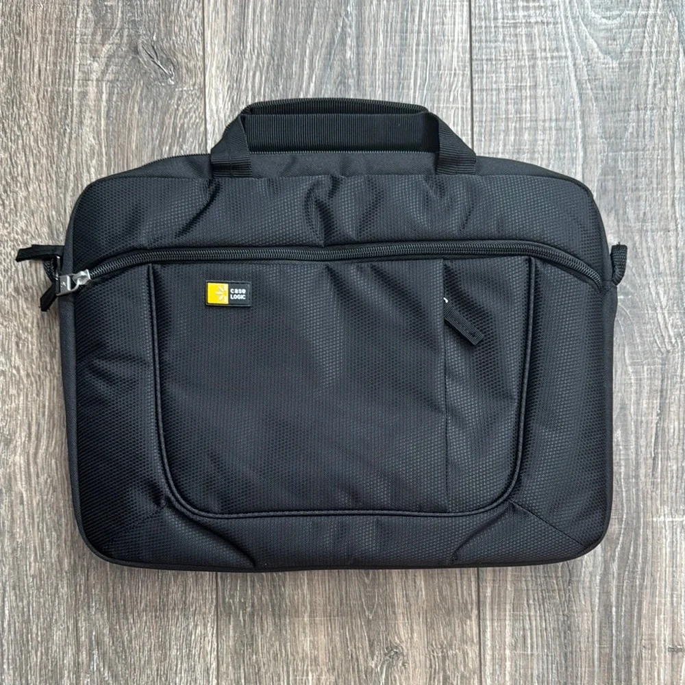 Sleek Black Laptop Bag with Durable Design