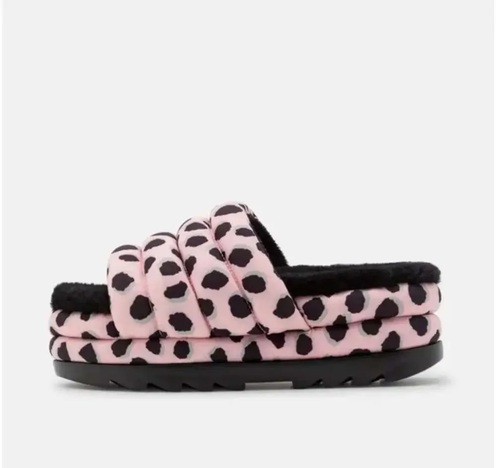 UGG maxi slide