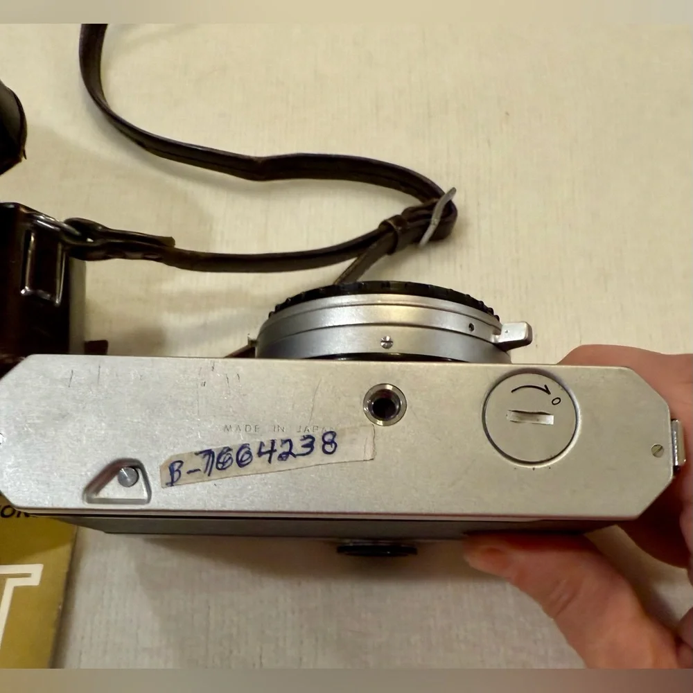 NIKON Nikkormat FT 35mm Film SLR Camera