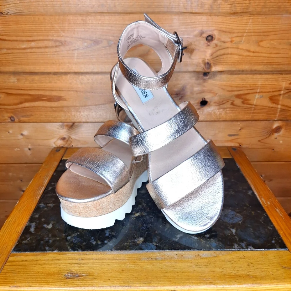 Steve Madden steve madden