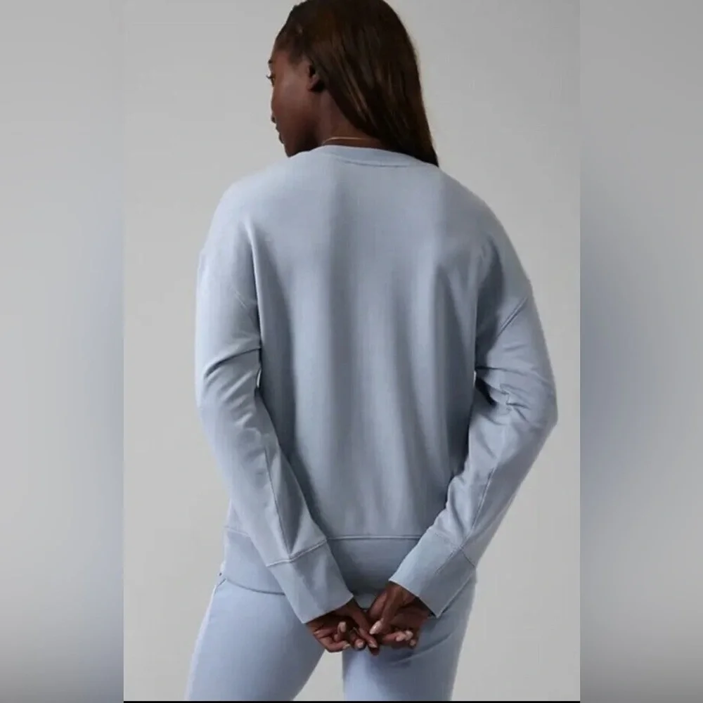 Athleta Balance Henley Sweatshirt // Blue Star