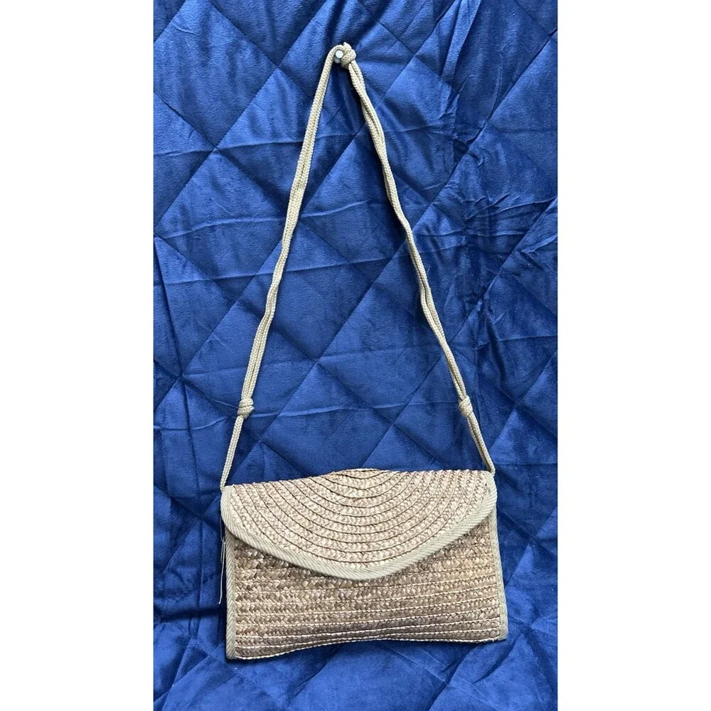 Croft & Barrow for Khol's  women tan shoulder Handmade jute bag new with tags