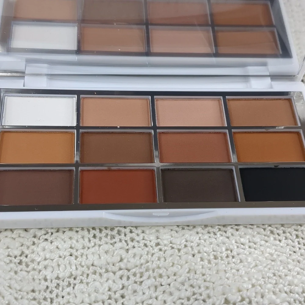 Lash Step Matte About You Eyeshadow Palette, 13g/0.46oz