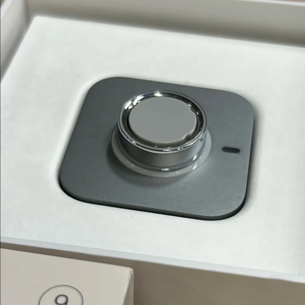 Oura reposhing this