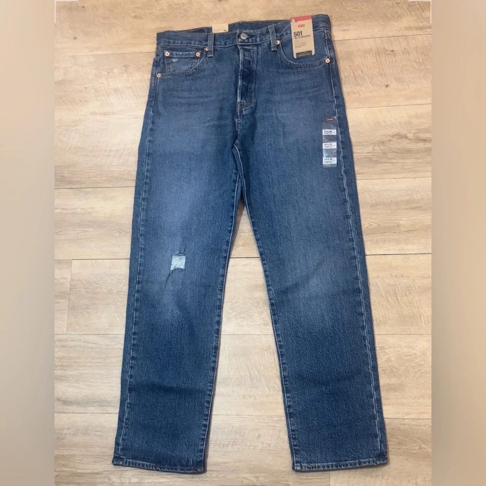 NWT Levi’s Men’s 501 ‘93 Straight Stretch Jeans Size 33