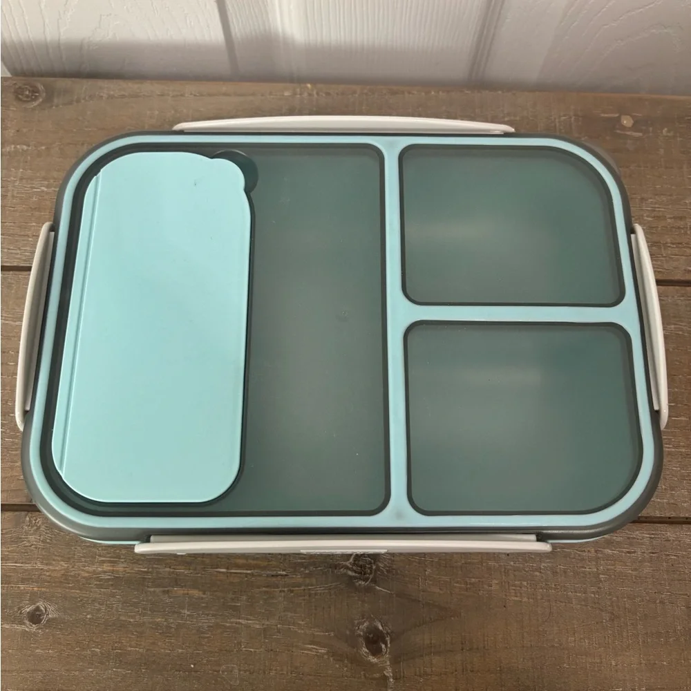 Russ Teal and Gray Food Storage Container