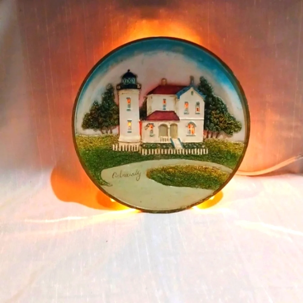 Donna‎ Elia,s Series Plastic American Light Houses