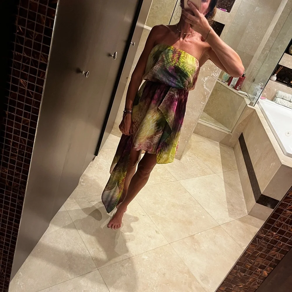 bebe vibrant strapless