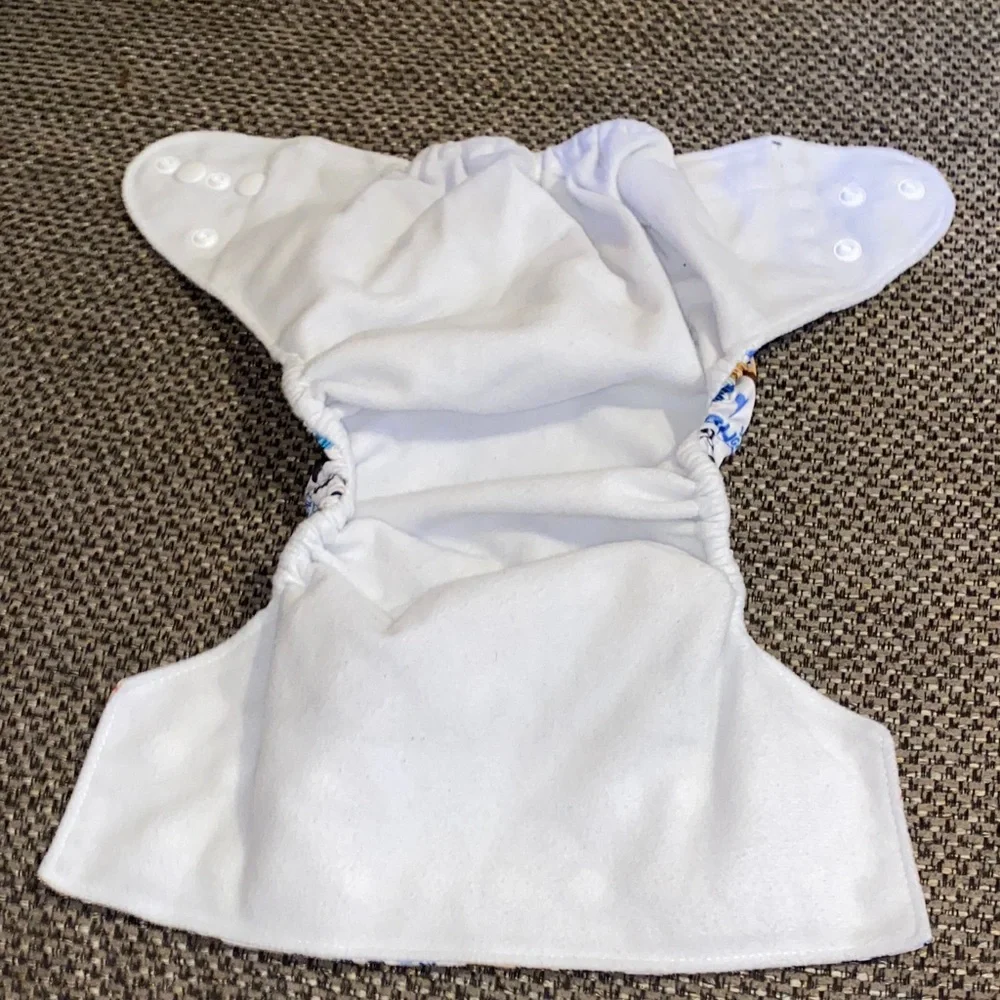 Squishy Tushie adorable grey’s