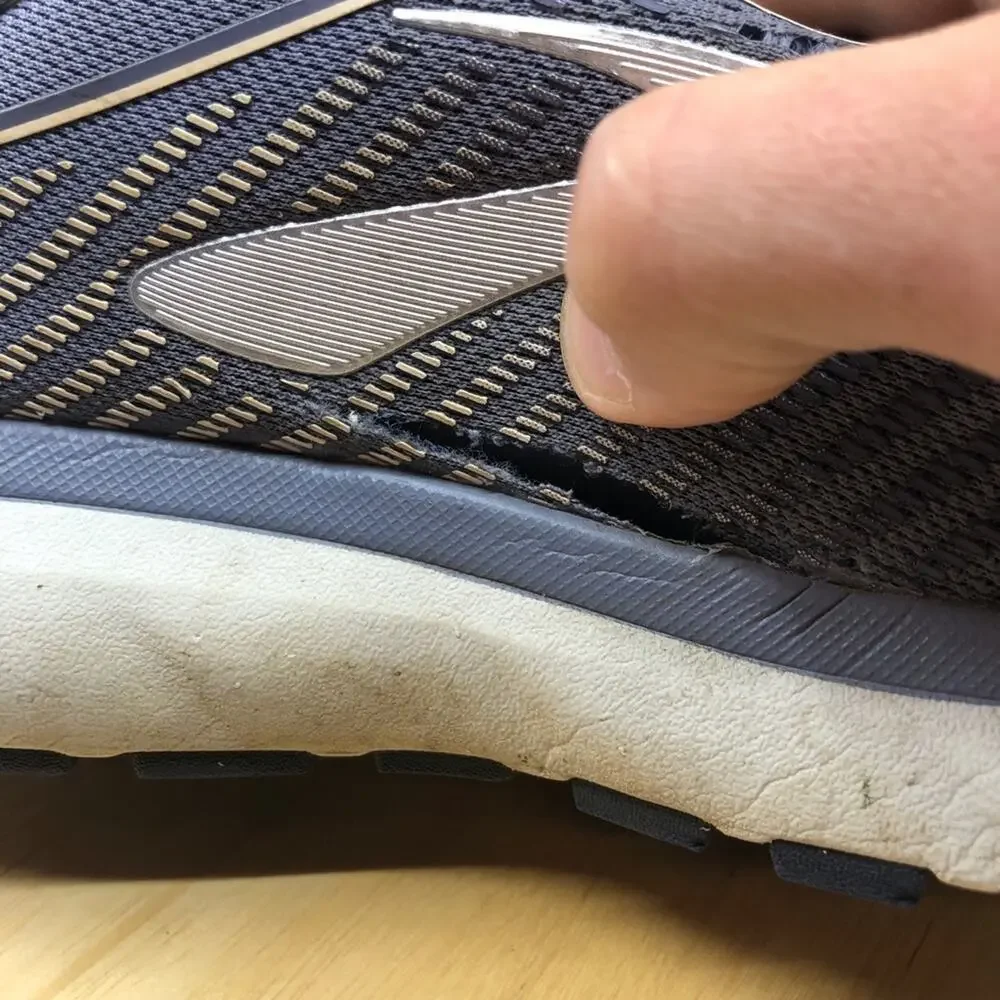 Brooks 1203051b086 if