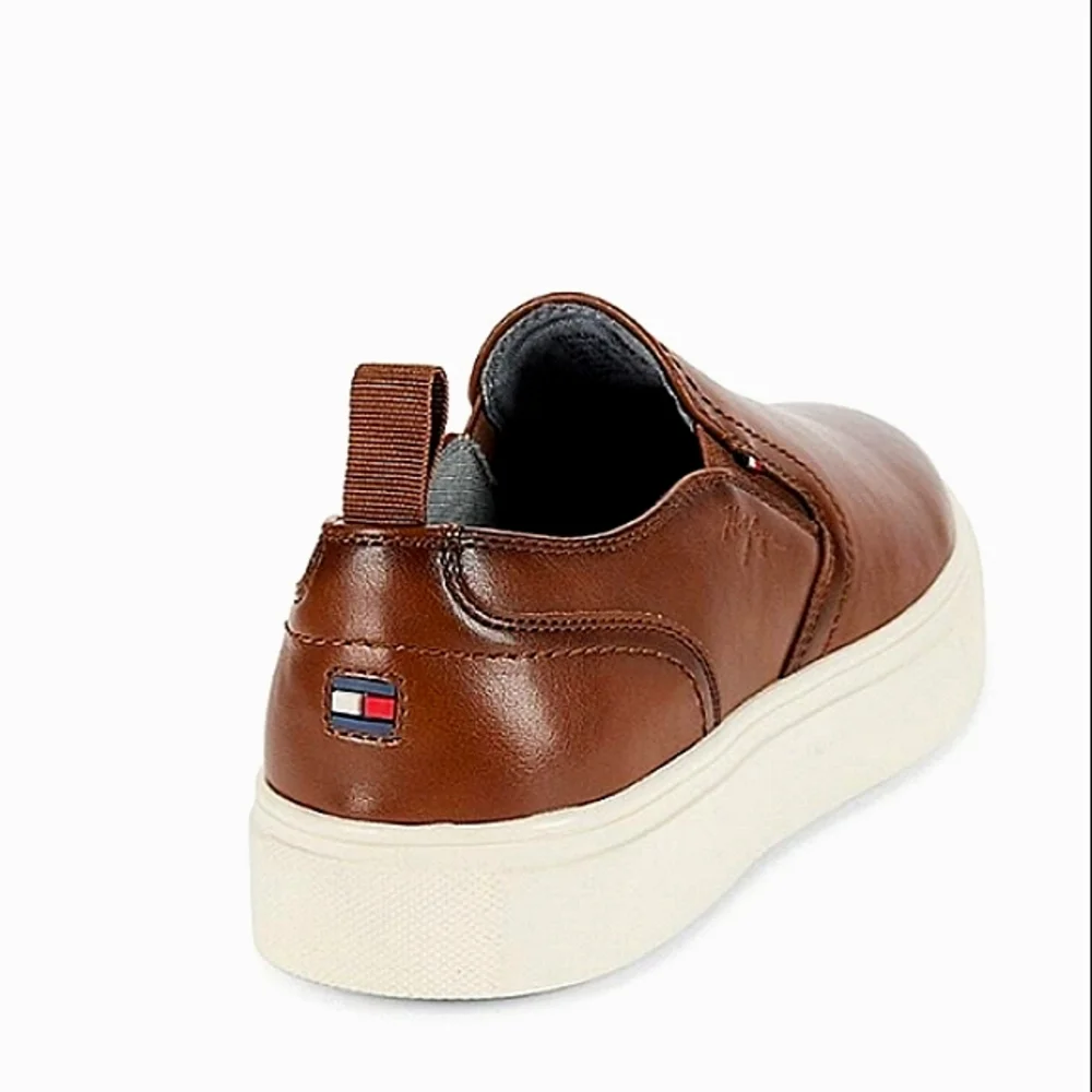 Tommy Hilfiger new box