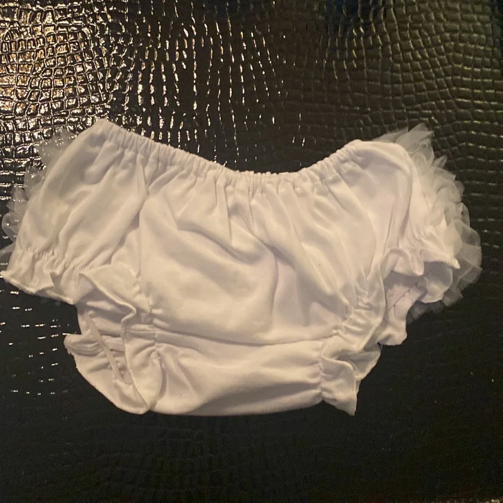 N/A these hiding diaper