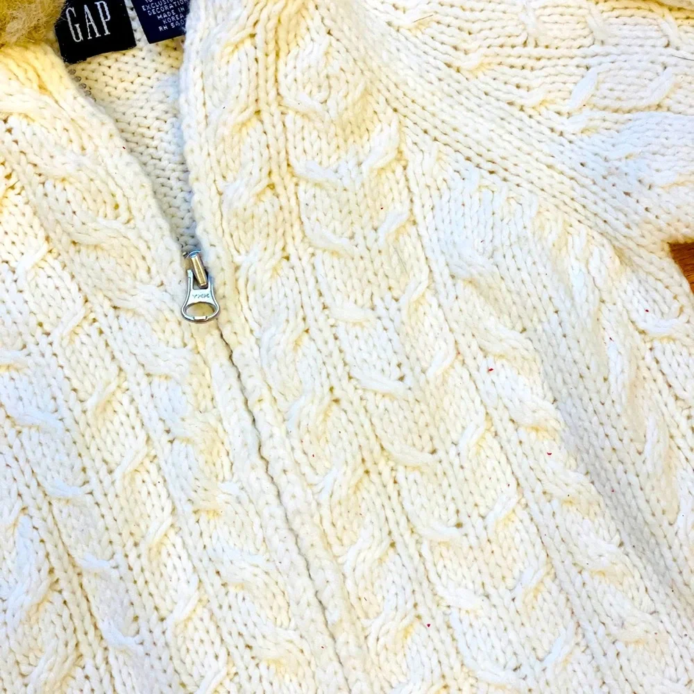 GAP great sweater