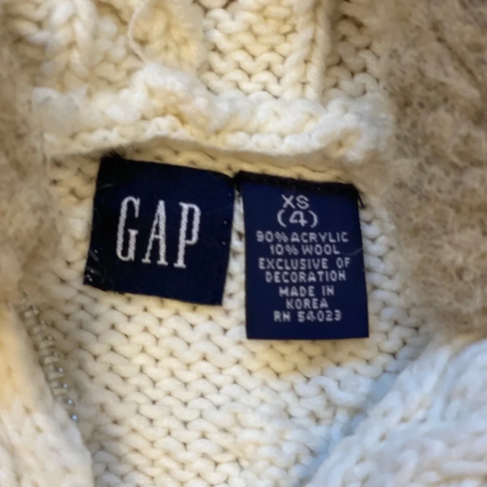GAP great sweater