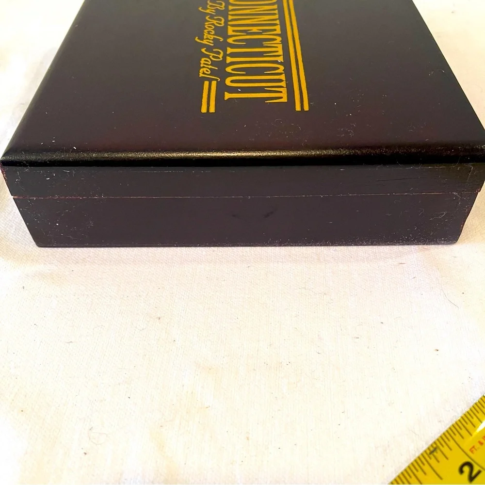 Rocky Patel churchill leave