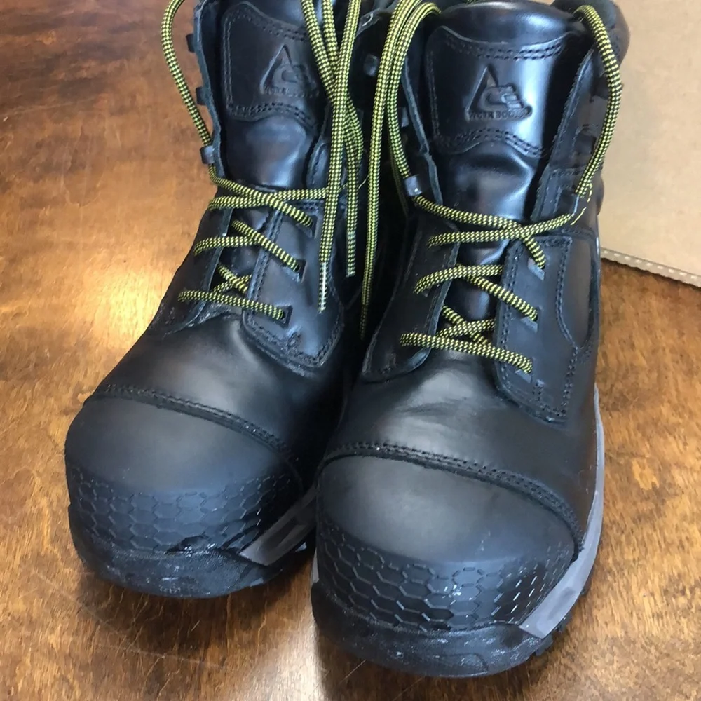 Shoes For Crews like new