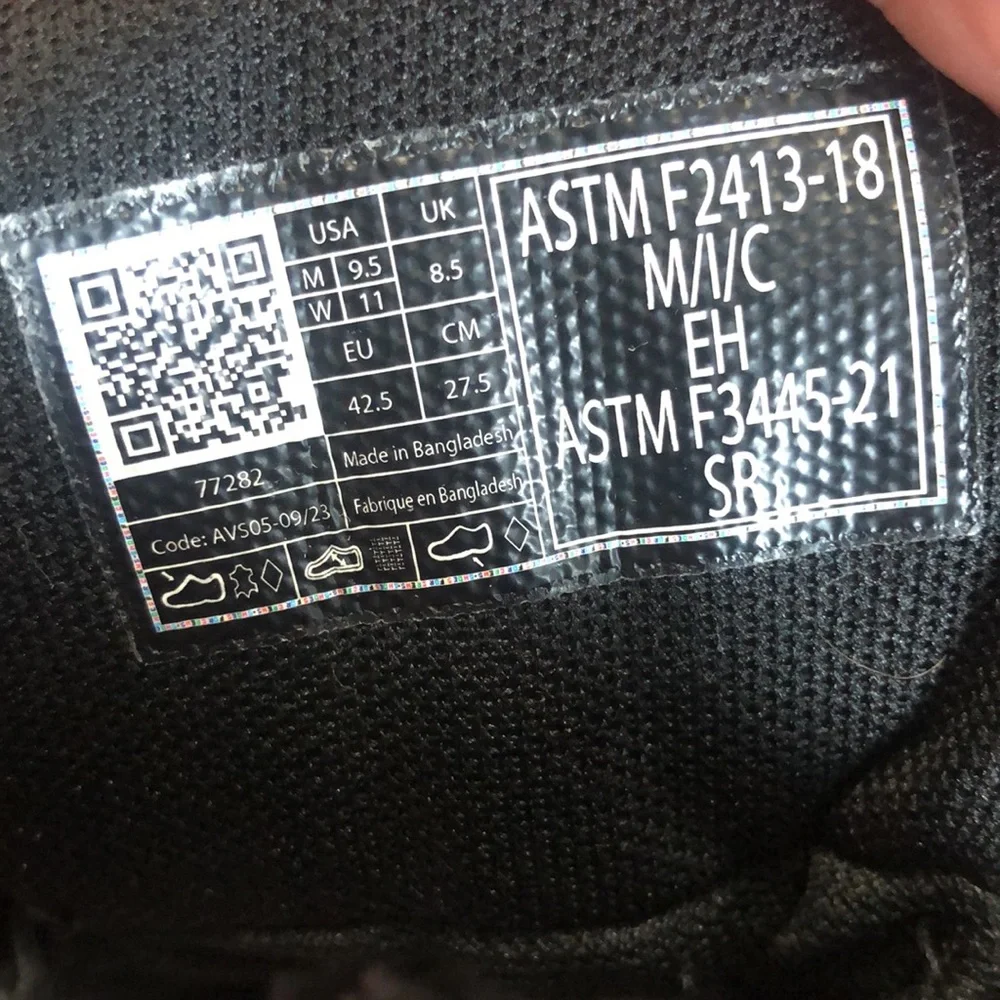 Shoes For Crews like new