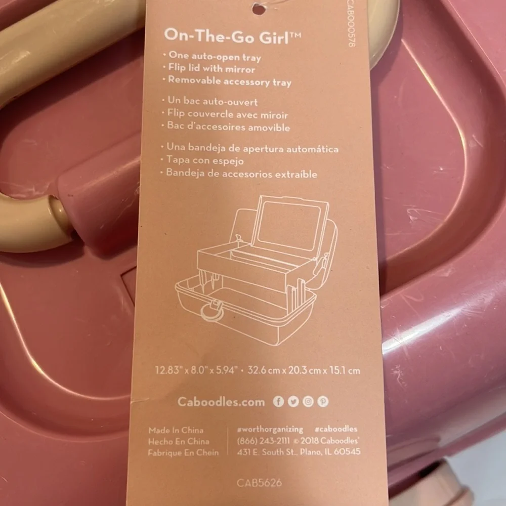 Caboodles cosmetics inches up