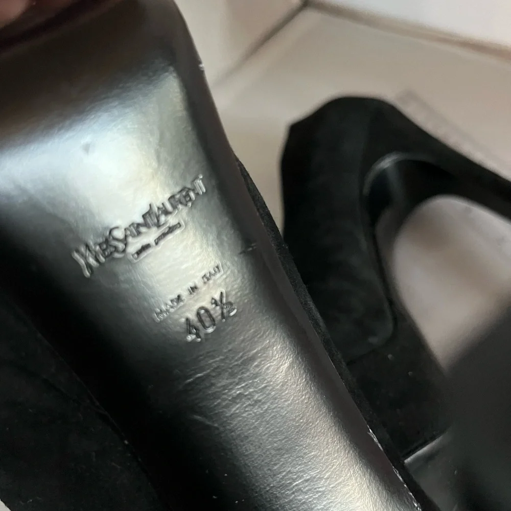 Yves Saint Laurent yves saint