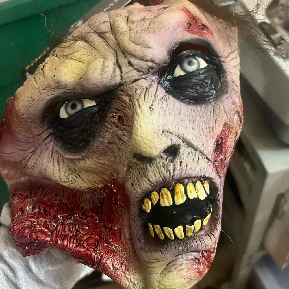 spirit Halloween halloween zombie