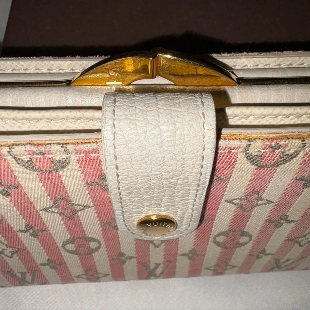 Louis Vuitton louis vuitton