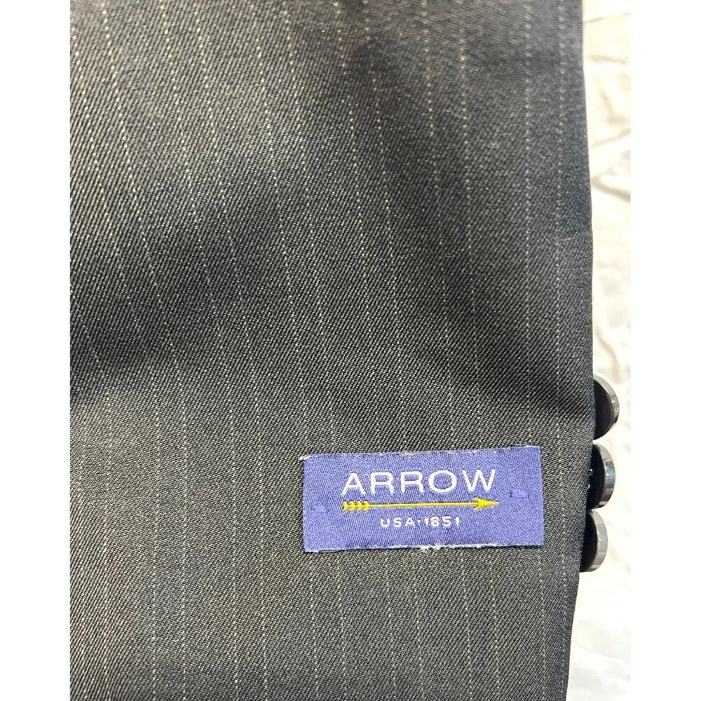 Arrow two button