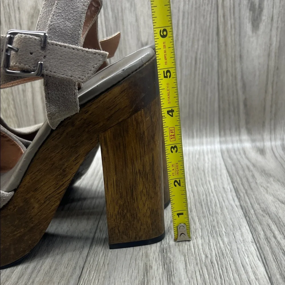 Lulus pre owned