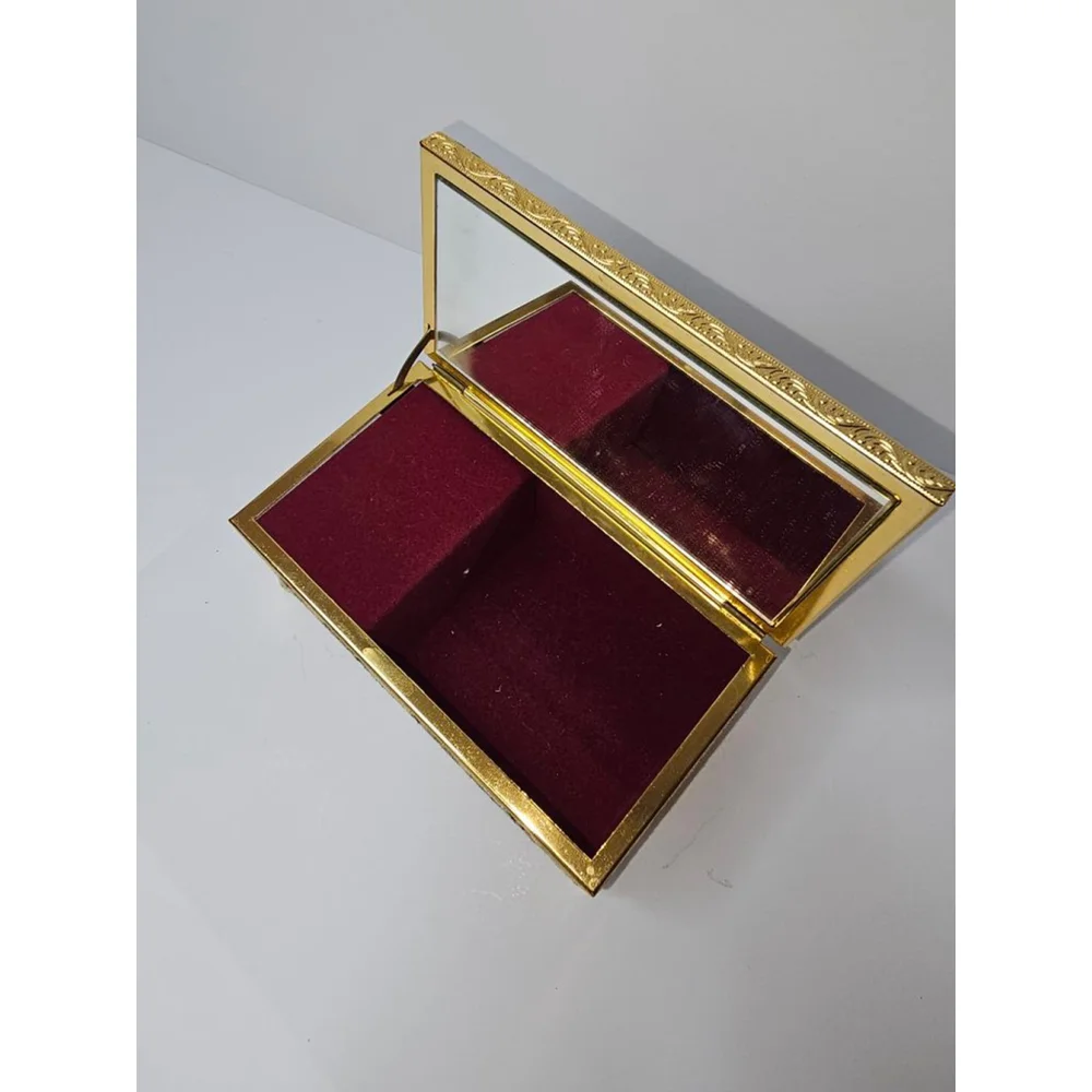 Unbranded elegant jewelry