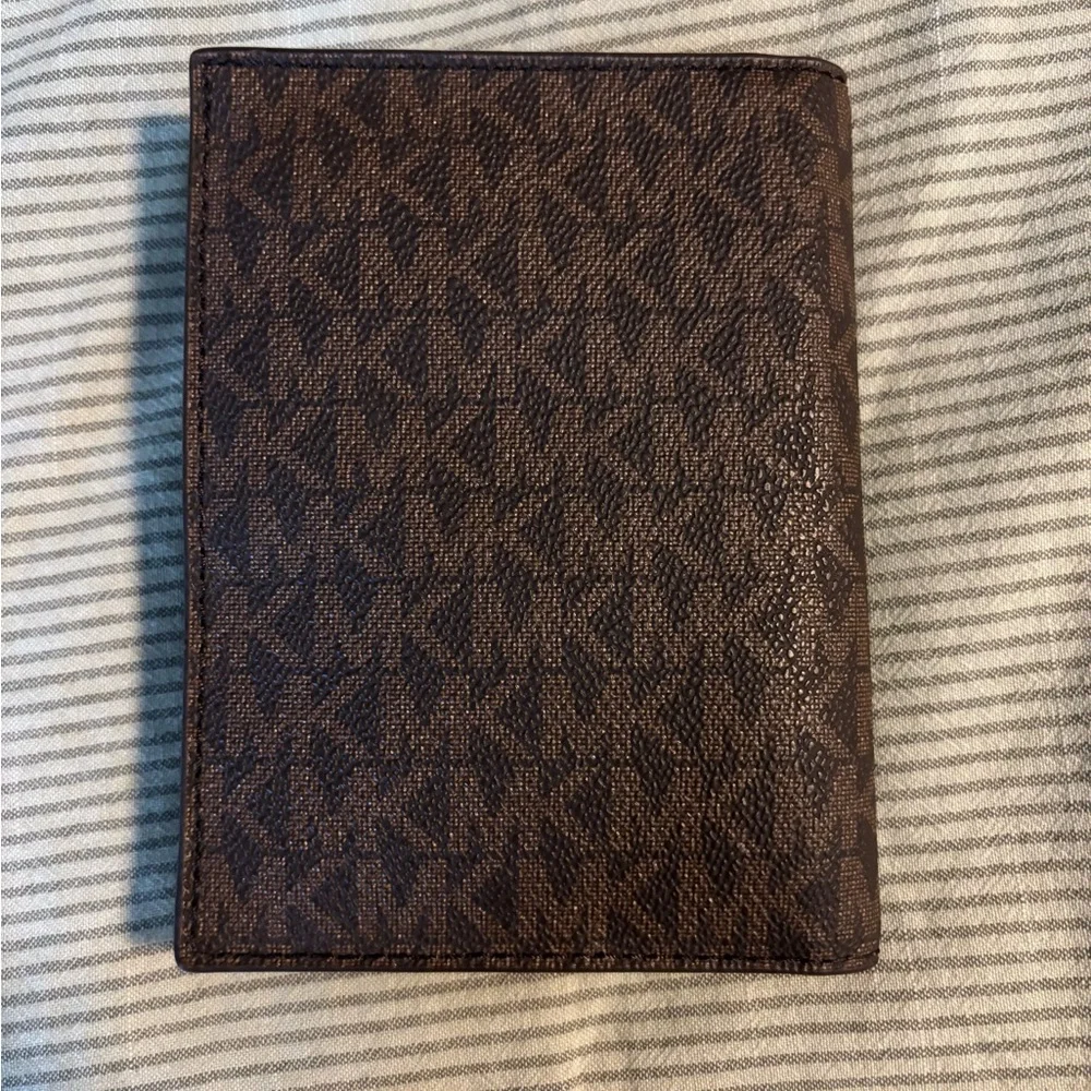 Michael Kors new without