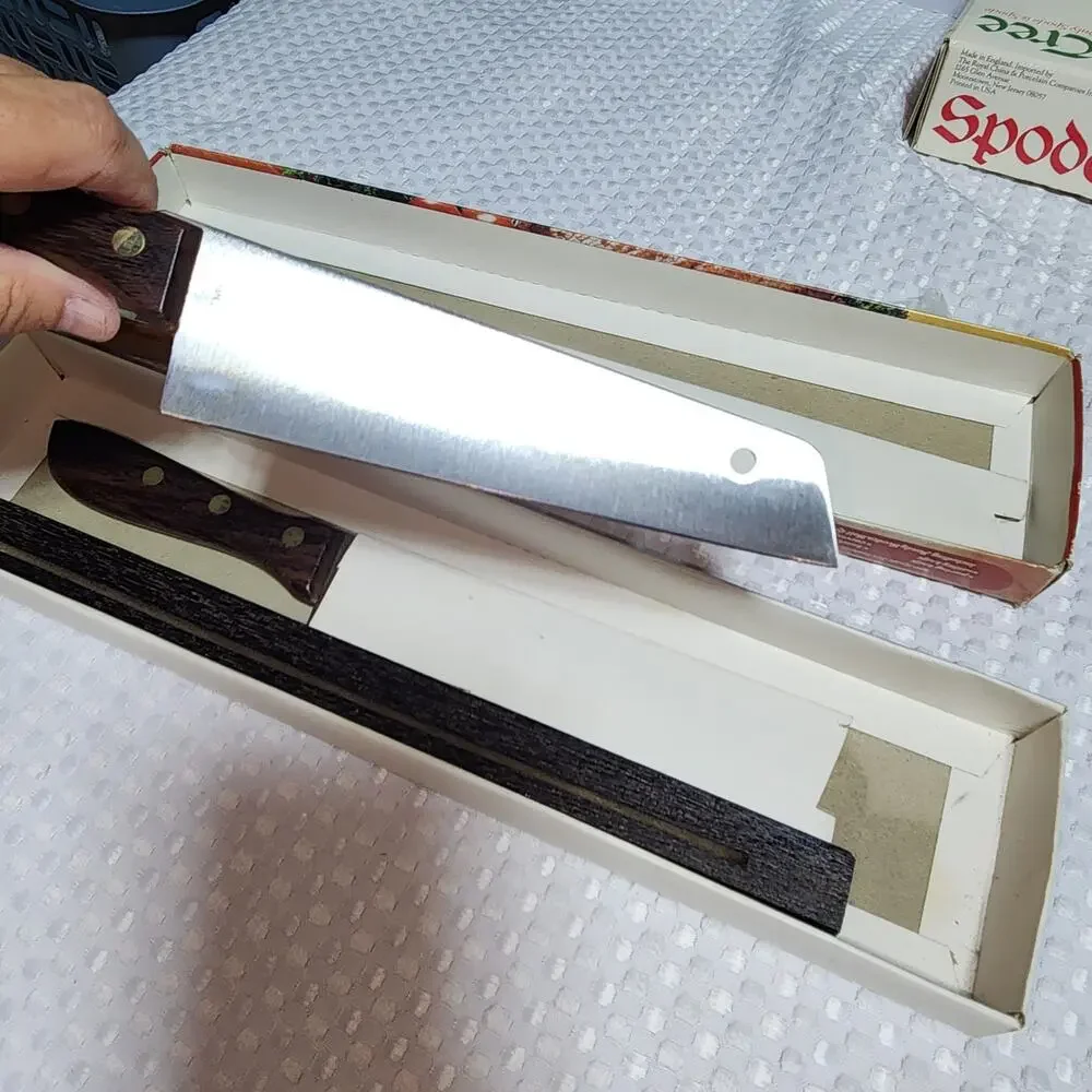 VINTAGE 1970 TEDRON SWORDS 5 PIECE KNIFE SET
