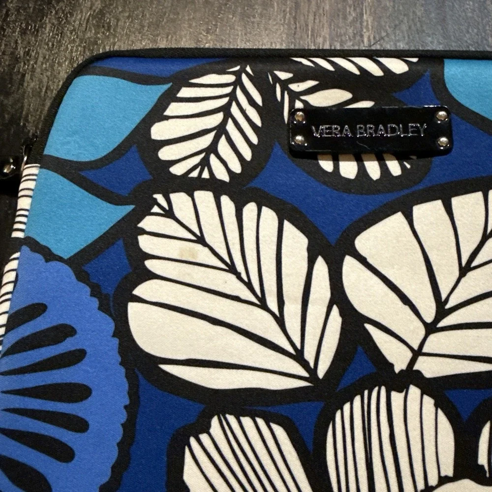 Vera Bradley use extra fit