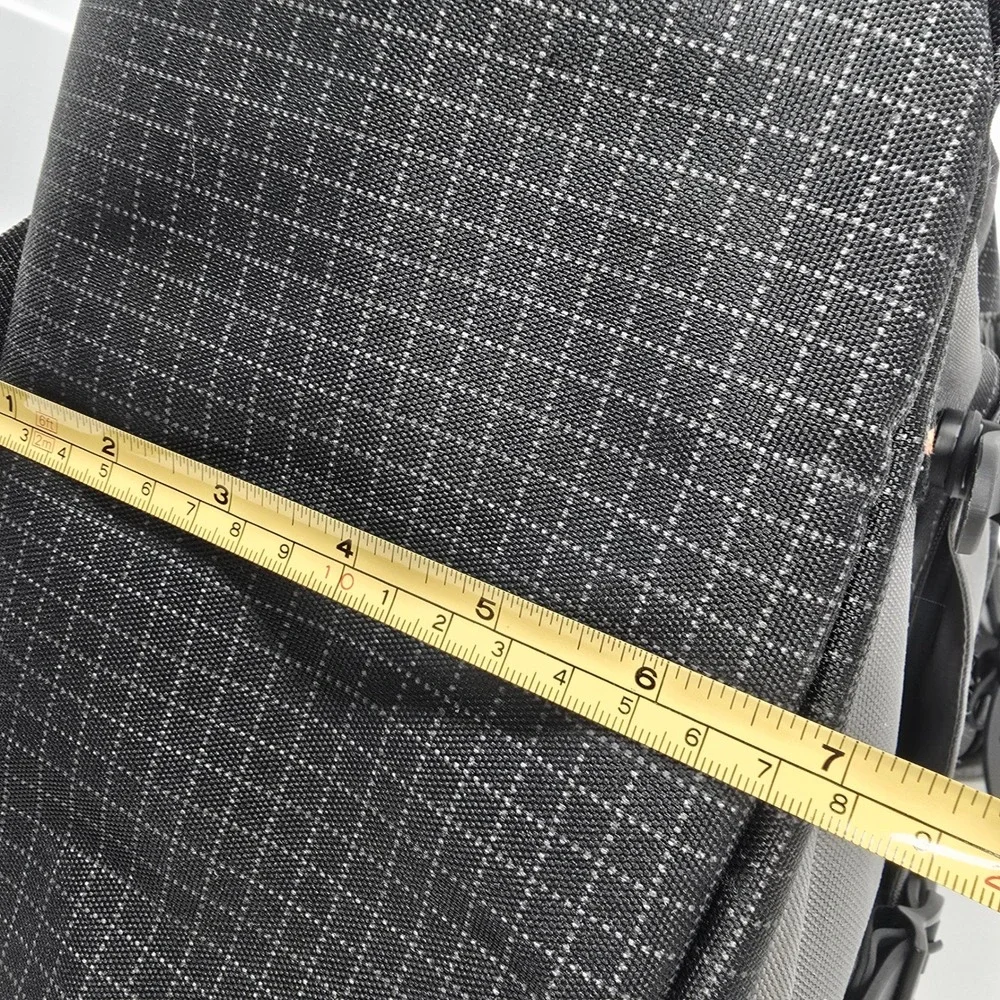 Herschel Supply Co. grey herschel