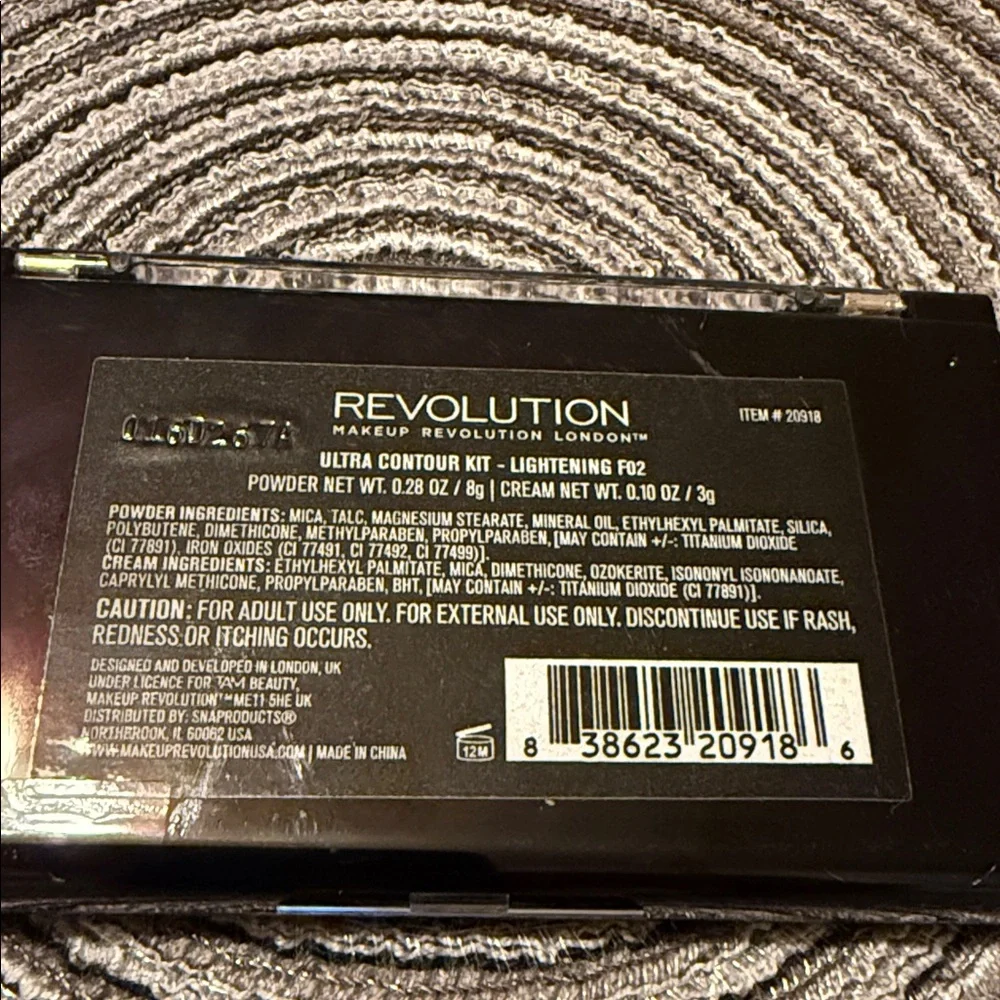 Revolution sculpt define