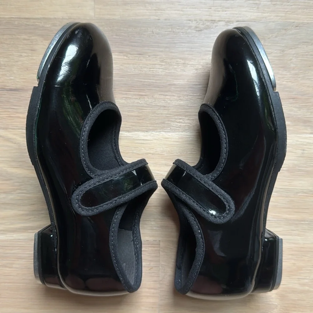 So Danca black patent