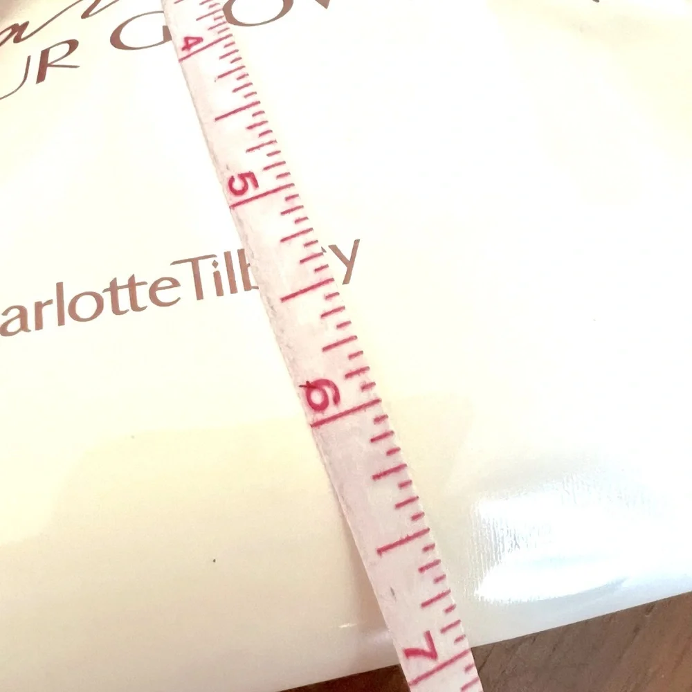 Charlotte Tilbury nwot charlotte