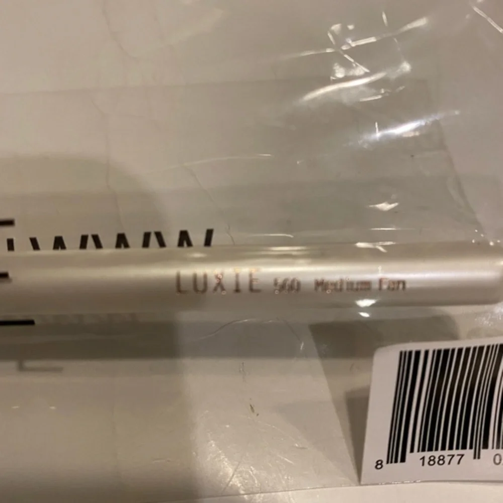 Luxie luxue 560