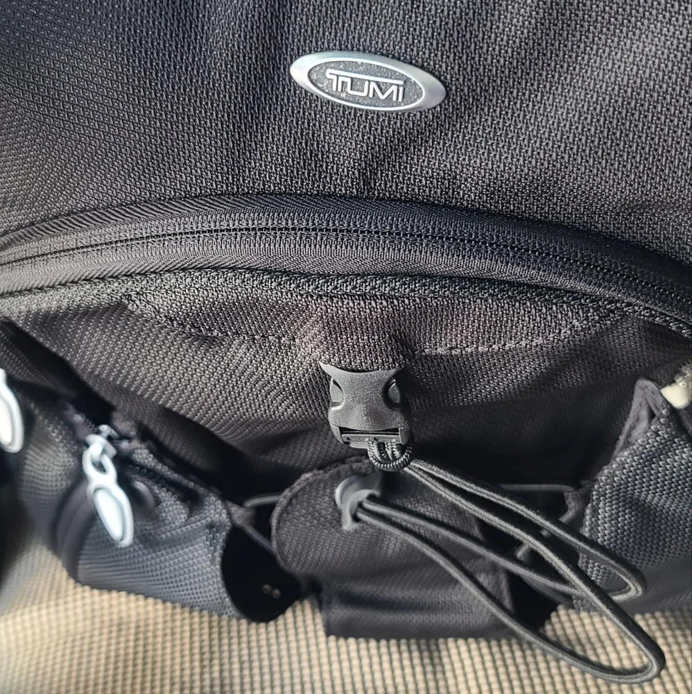 Tumi pre owned