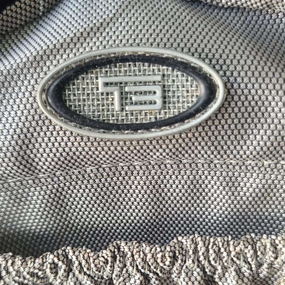 Tumi pre owned