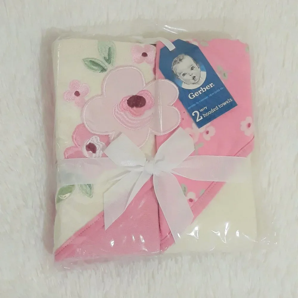 Gerber Baby Girl 2-Pack Floral Certified Standard Terry Hooded Bath Towels ~ NEW