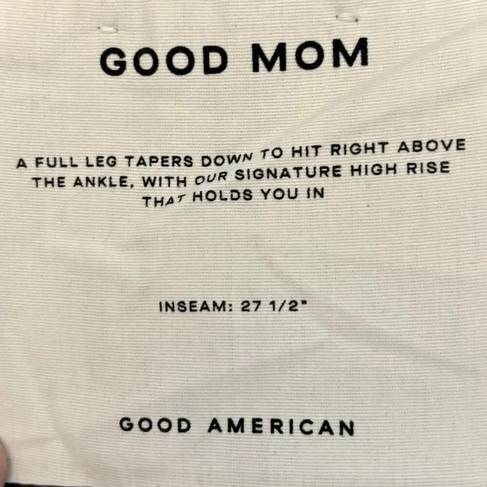 NWT Good American Good Mom Tapered Leg Jeans Women's Size 6 / 28 Black Distress