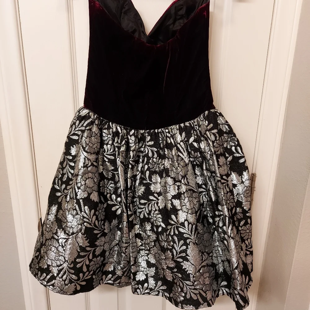 Gunne Sax great burgandy