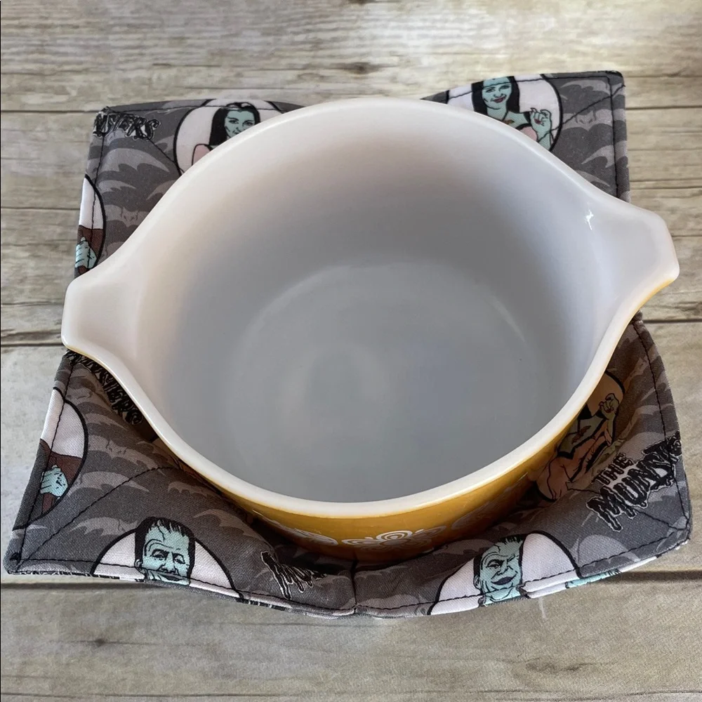 Handmade microwave bowl