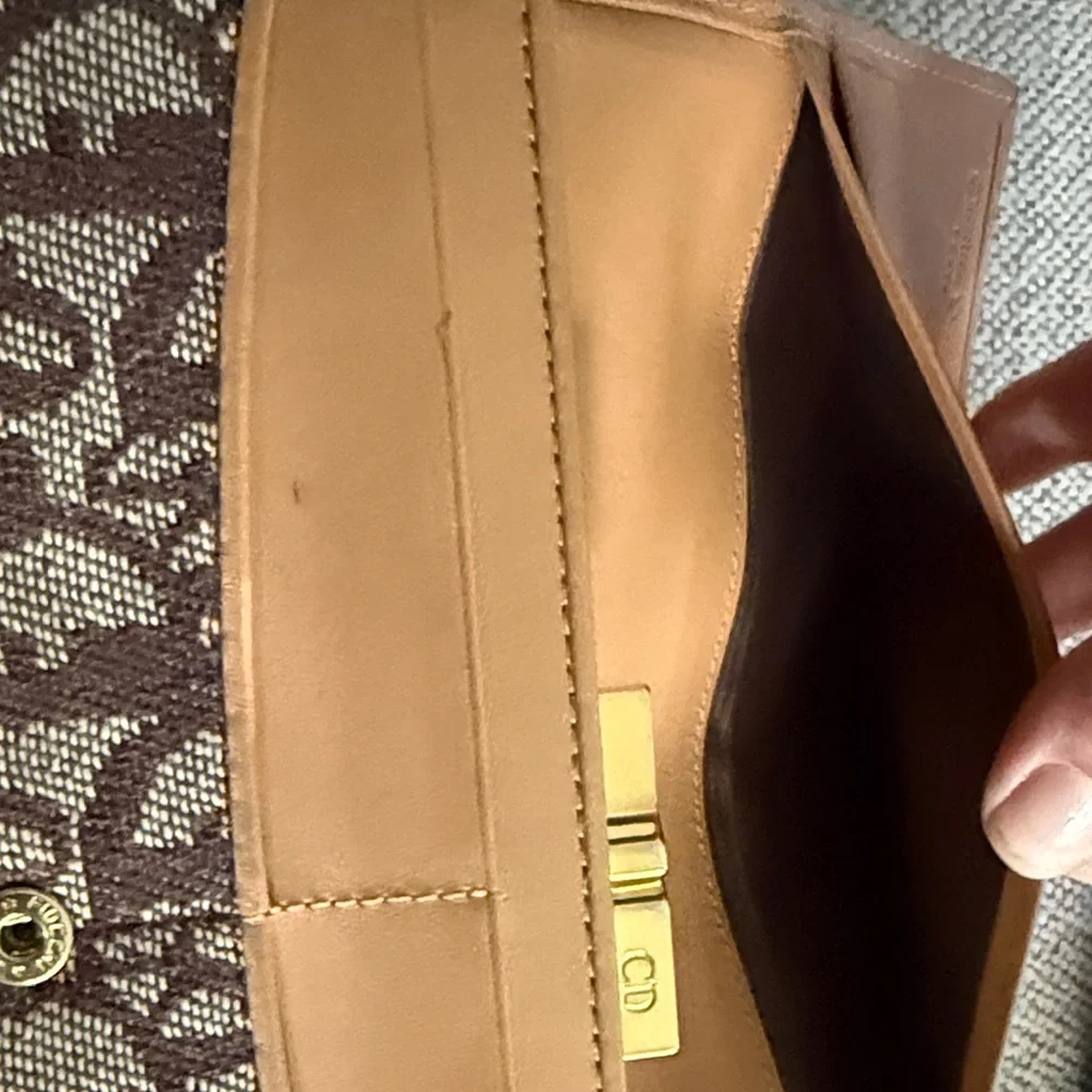 Dior elegant wallet