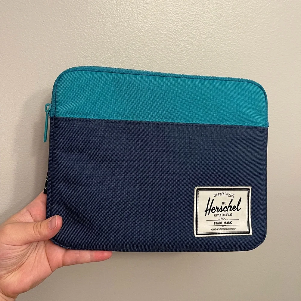 Herschel Supply Company Teal and Navy Bag