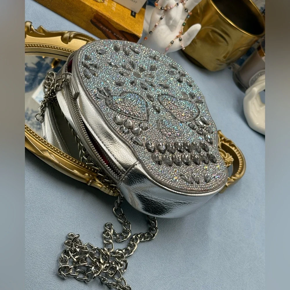 Betsey Johnson 🧿🧿 betsey