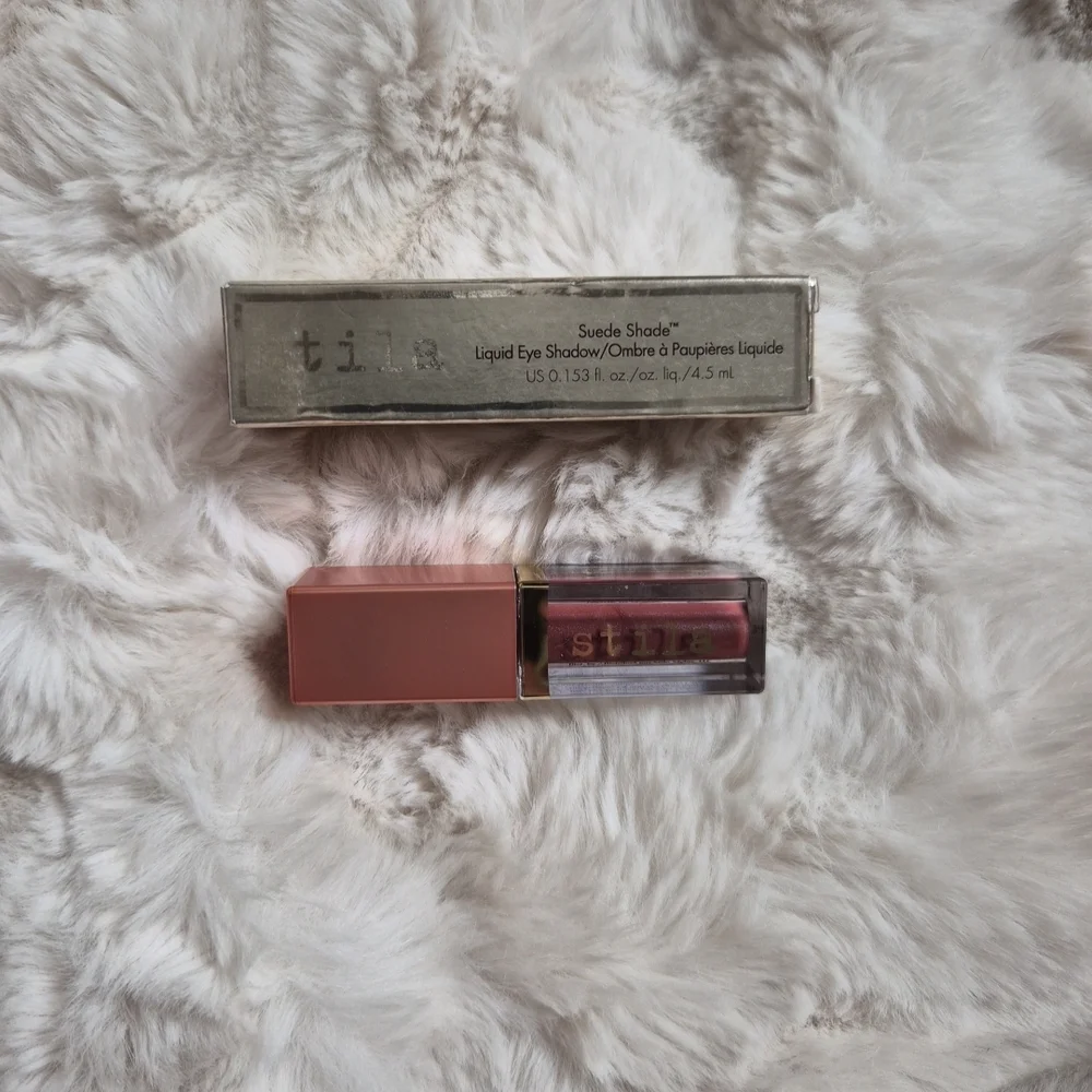 Stila suede shade