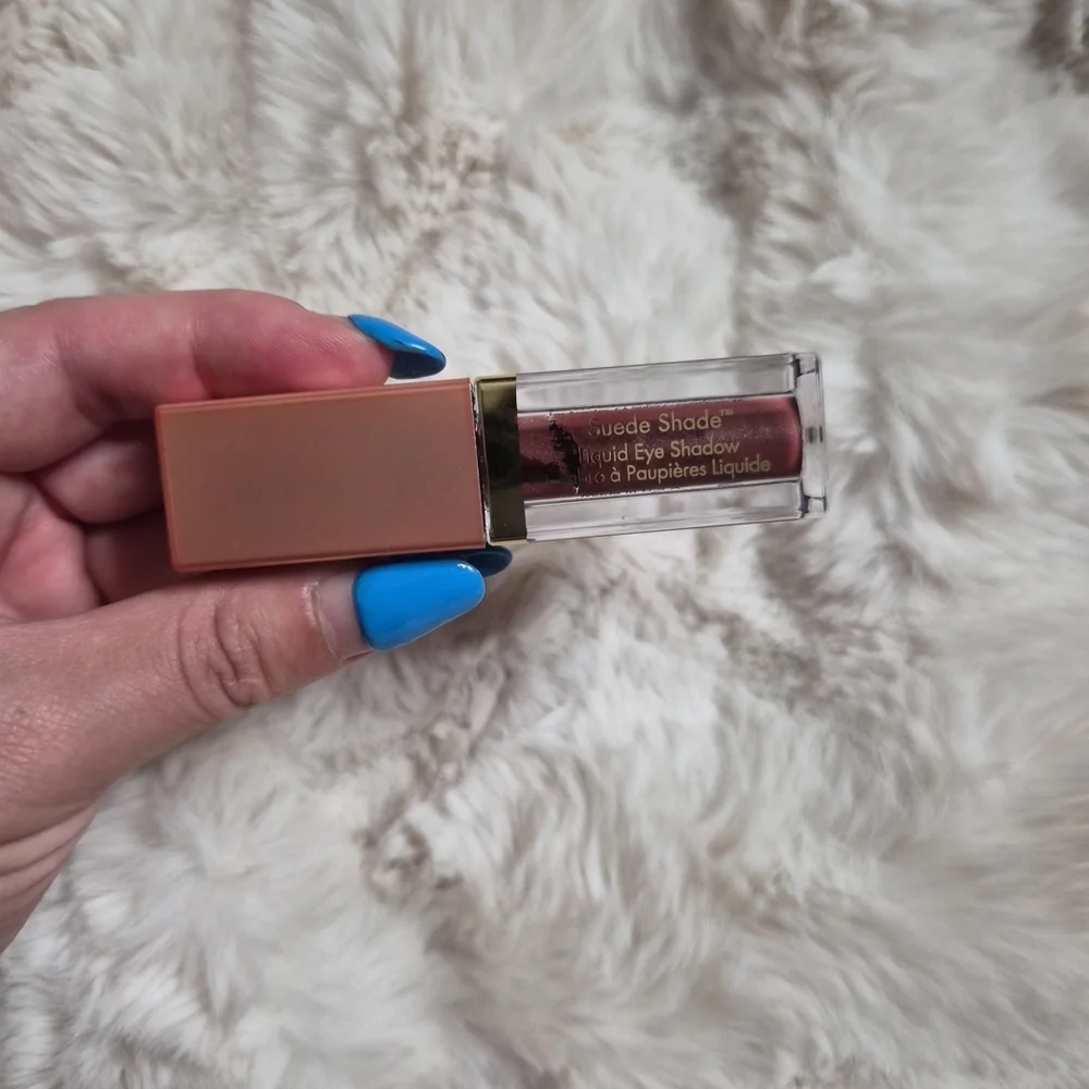 Stila suede shade