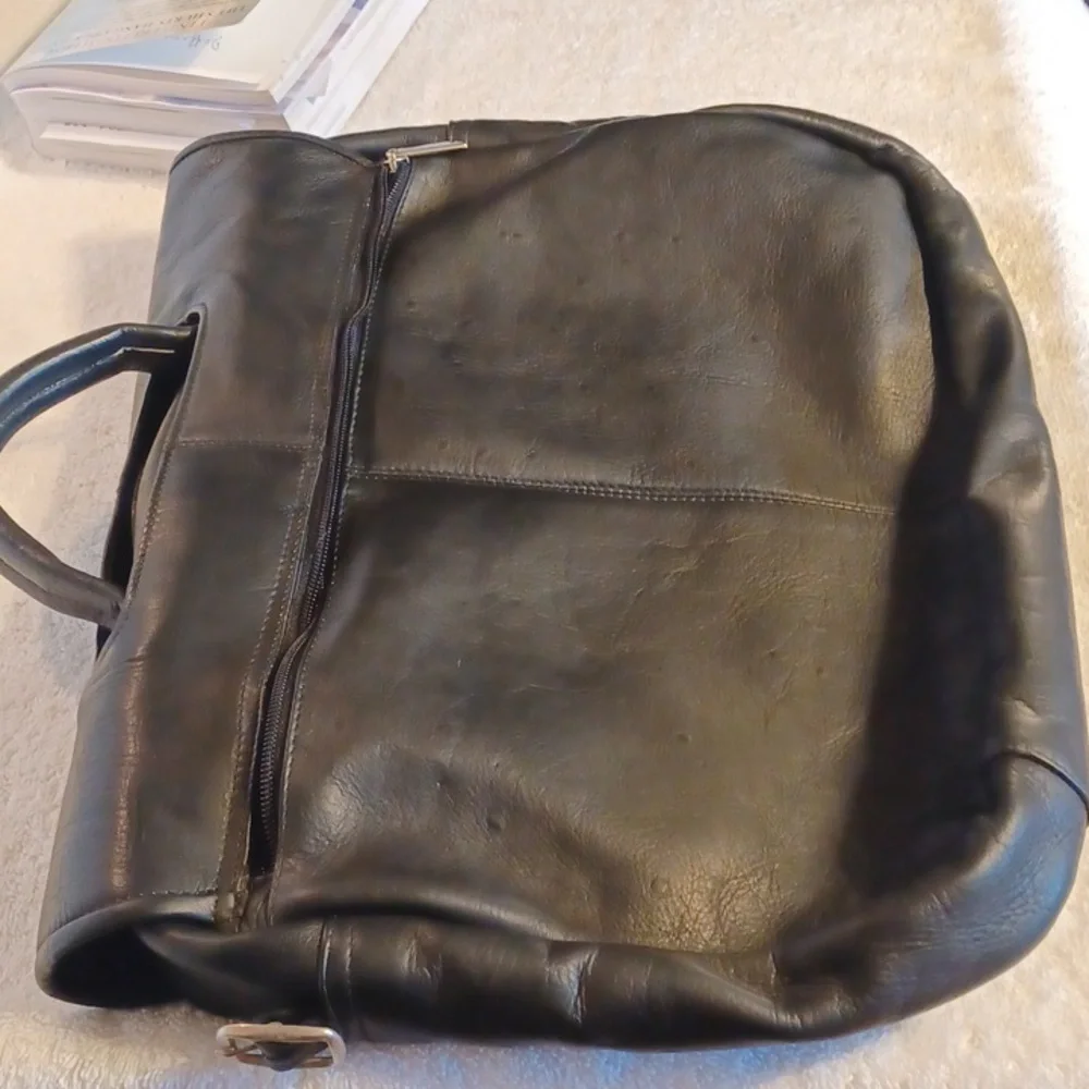 Genuine leather brief case made in Columbia black leather