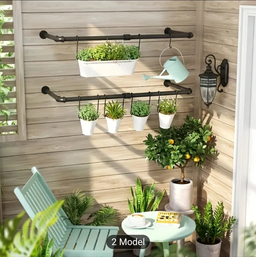 Modern Black Wall-Mounted Plant Hanger